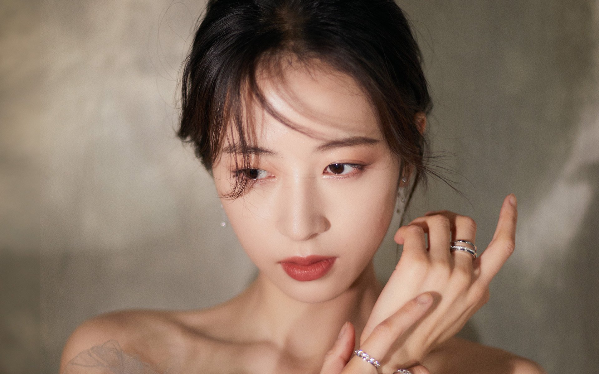 快节奏打法是否对后卫轮转能力要求更高,快节奏和慢节奏的区别